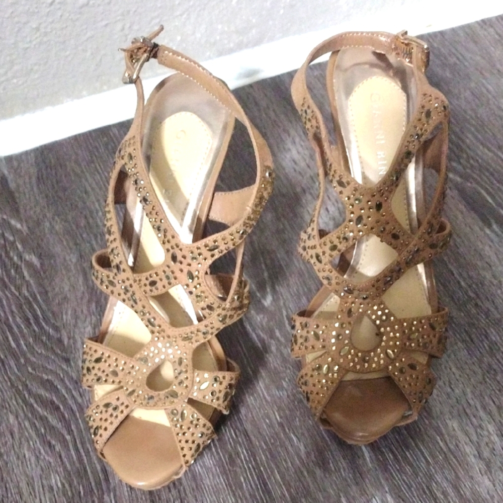 Gianni Bini Tan Heels with Strappy Design